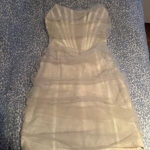 Elegant White Strapless Dress